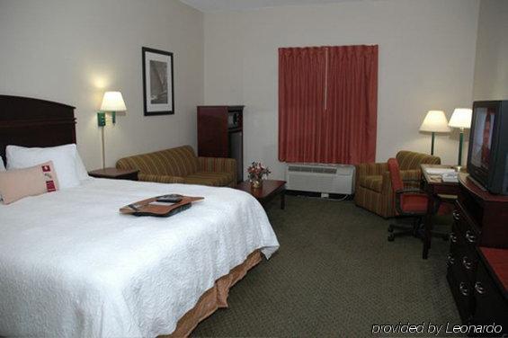 Hampton Inn Saint Augustine-I-95 Номер фото